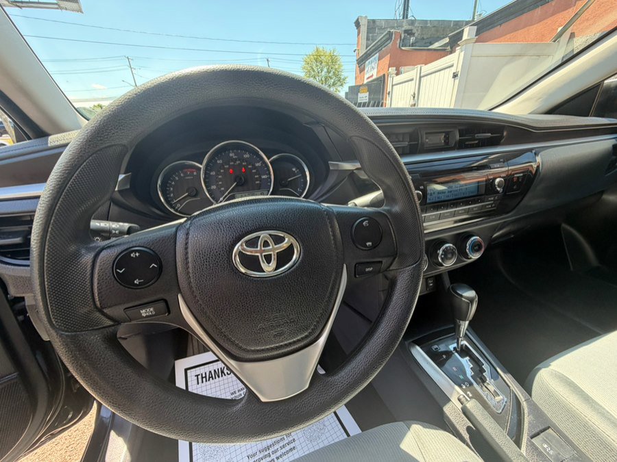 Used 2015 Toyota Corolla FWD image 10