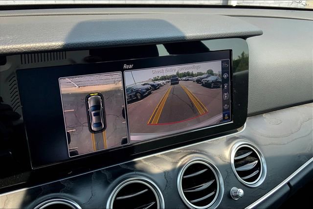 Used 2019 Mercedes-Benz E 300 4MATIC image 23
