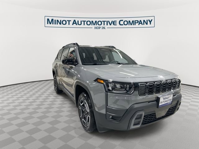 New 2026 Jeep Cherokee Laredo image 2