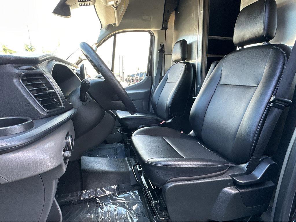 Used 2023 Ford Transit 250 148 High Roof Extended w/ Load Area Protection Package RWD image 8