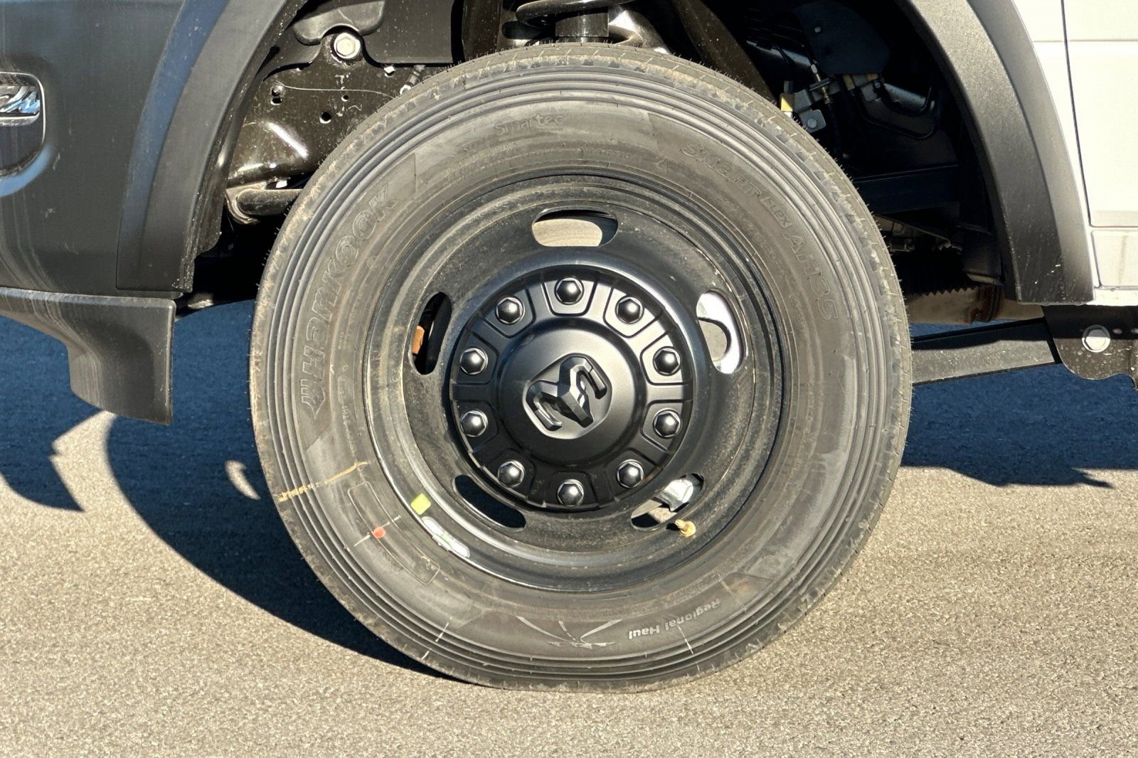 New 2026 RAM 4500 Tradesman AWD/4WD image 30