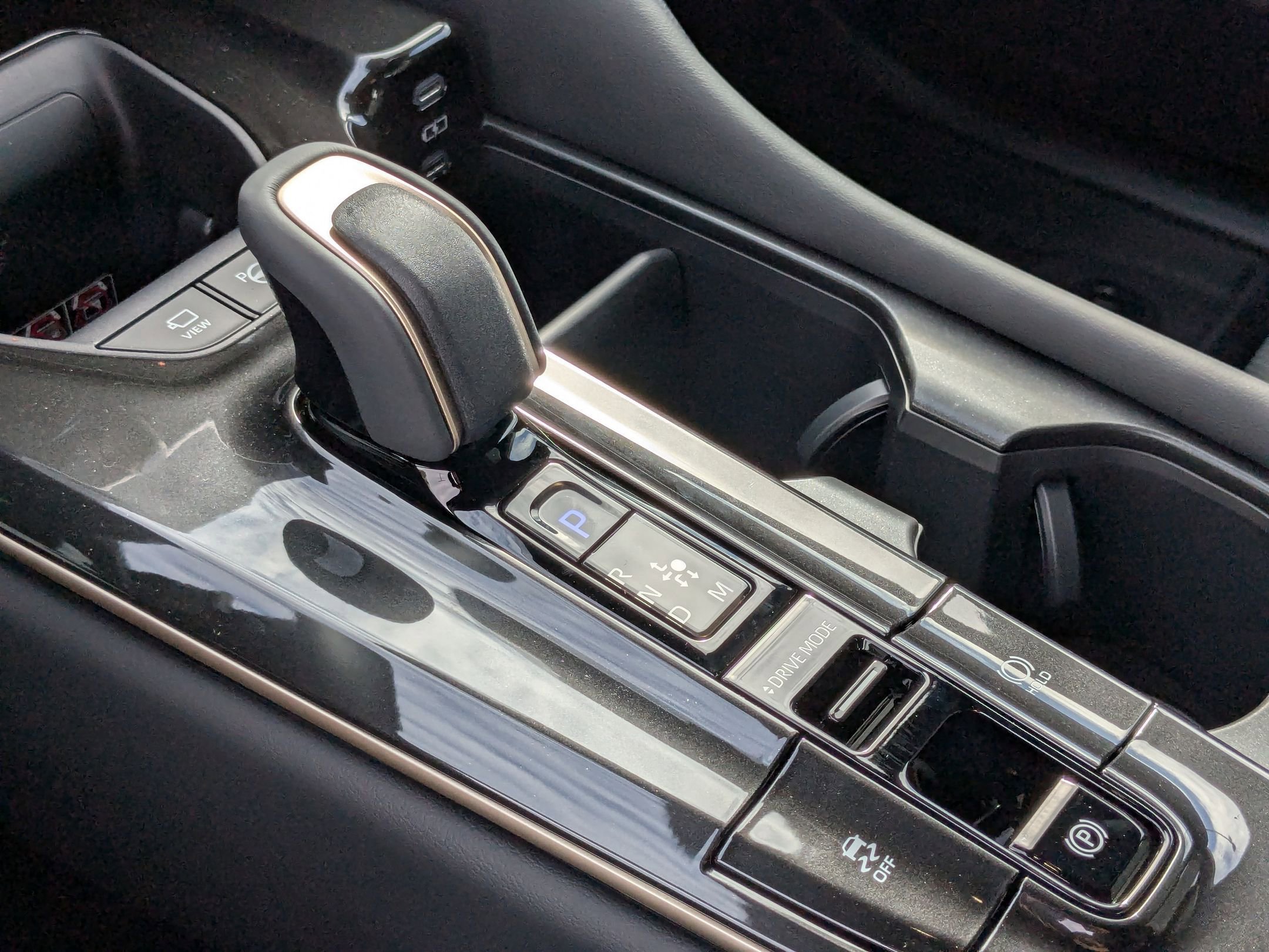 New 2026 Toyota Crown Platinum image 13