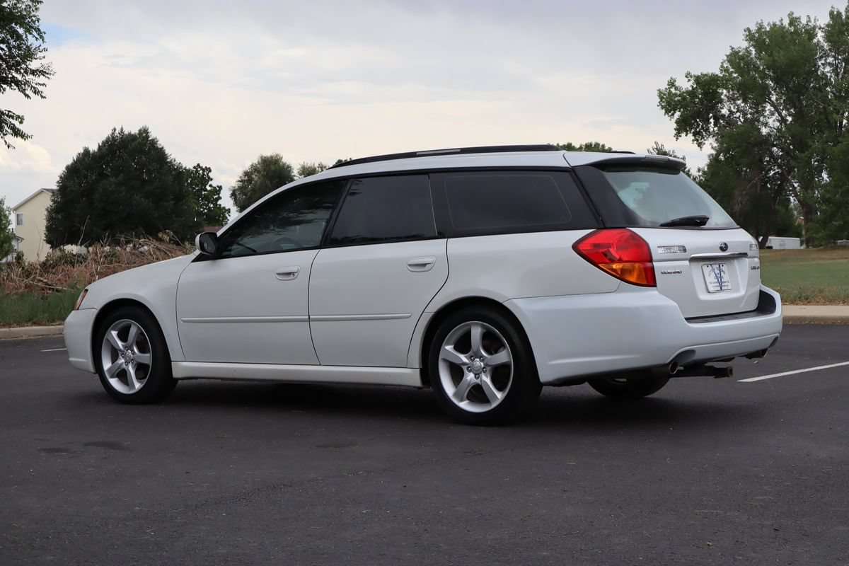 Used 2007 Subaru Legacy Wagon AWD/4WD image 7