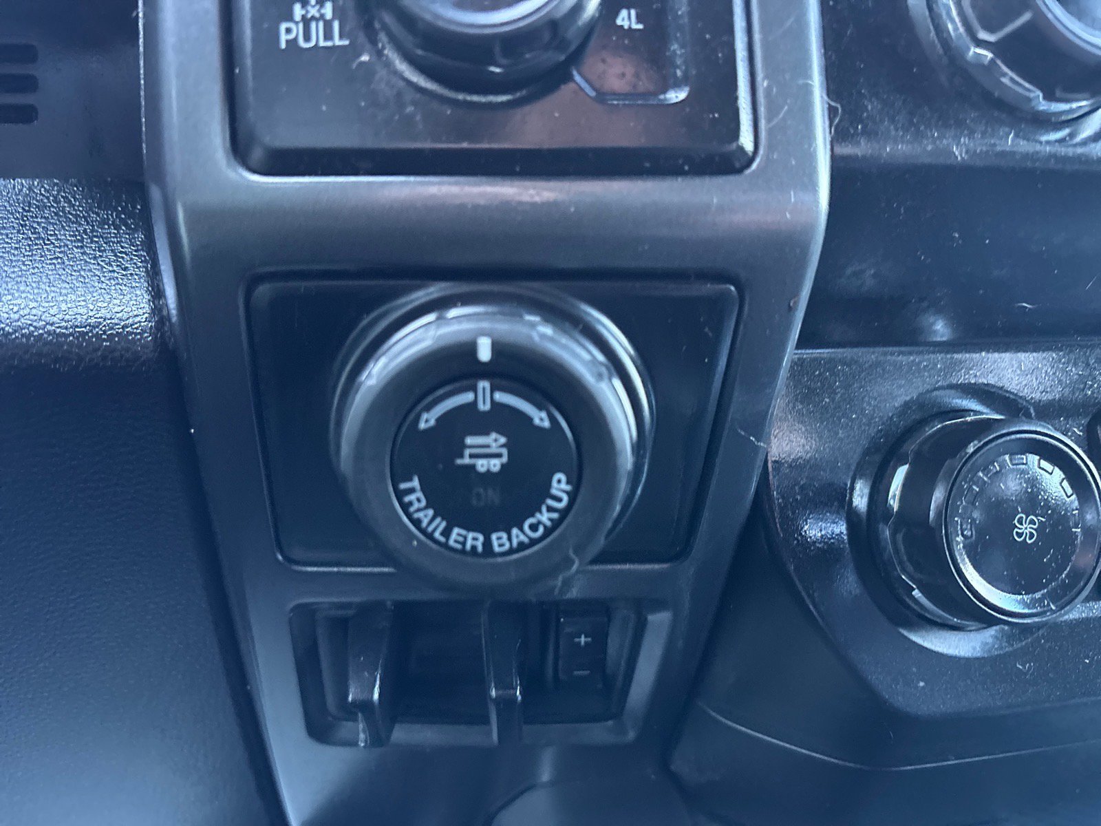 Used 2019 Ford F150 XLT w/ Equipment Group 302A Luxury image 23