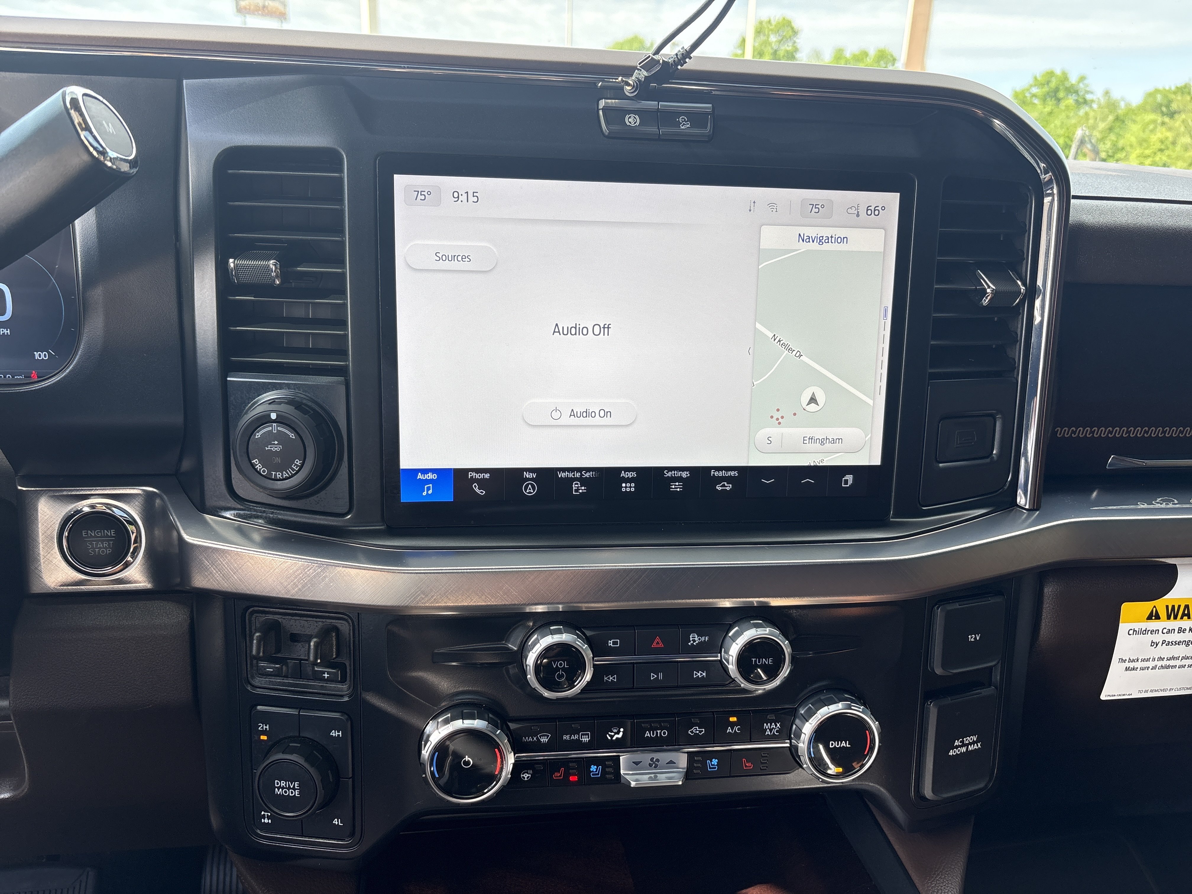 Used 2025 Ford F250 King Ranch w/ FX4 Off-Road Package AWD/4WD image 16