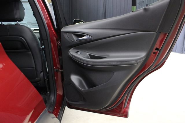 Used 2023 Buick Encore GX Select AWD/4WD image 59
