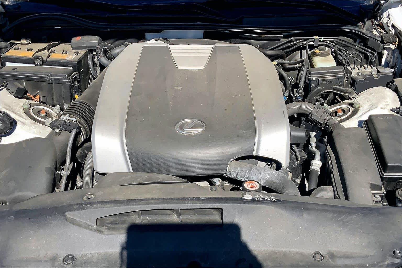 Used 2019 Lexus IS 300 AWD image 32