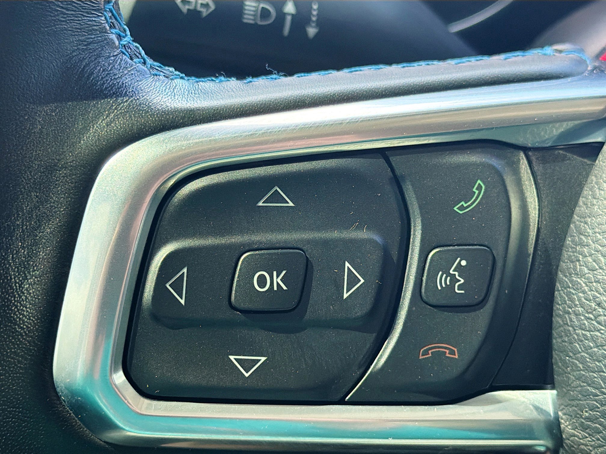 Used 2022 Jeep Wrangler Unlimited Rubicon 4xe w/ Cold Weather Group image 35