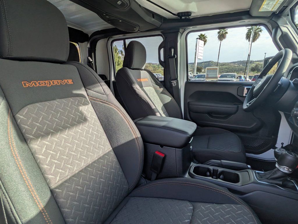 New 2026 Jeep Gladiator Mojave image 14