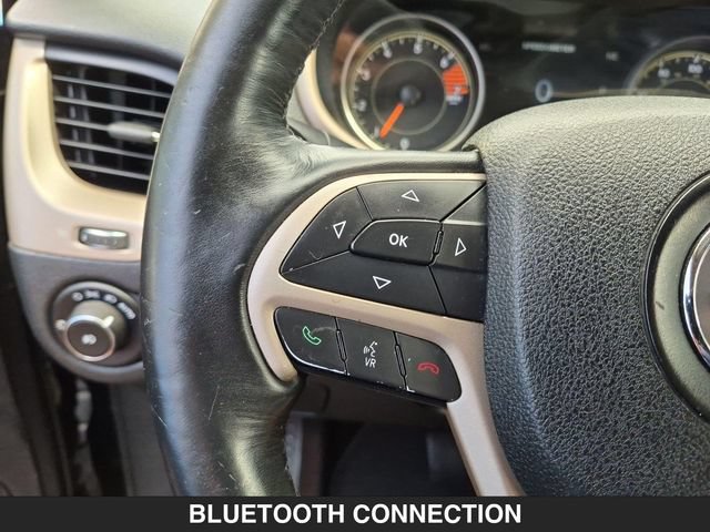 Used 2017 Jeep Cherokee Limited AWD/4WD image 17
