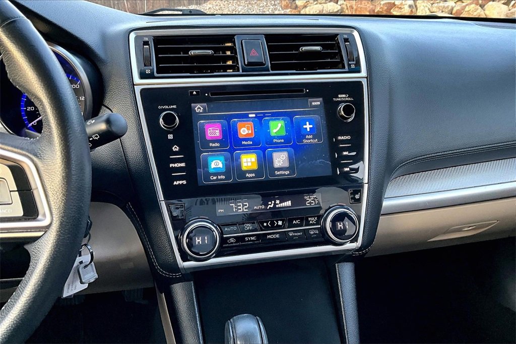 Used 2018 Subaru Outback 2.5i Premium image 25
