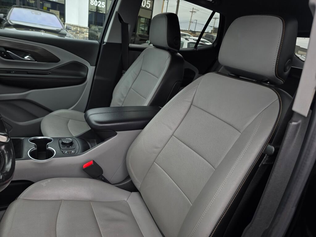 Used 2020 GMC Terrain SLT w/ Preferred Package image 28