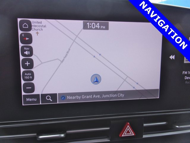 Used 2023 Hyundai Elantra Limited image 7