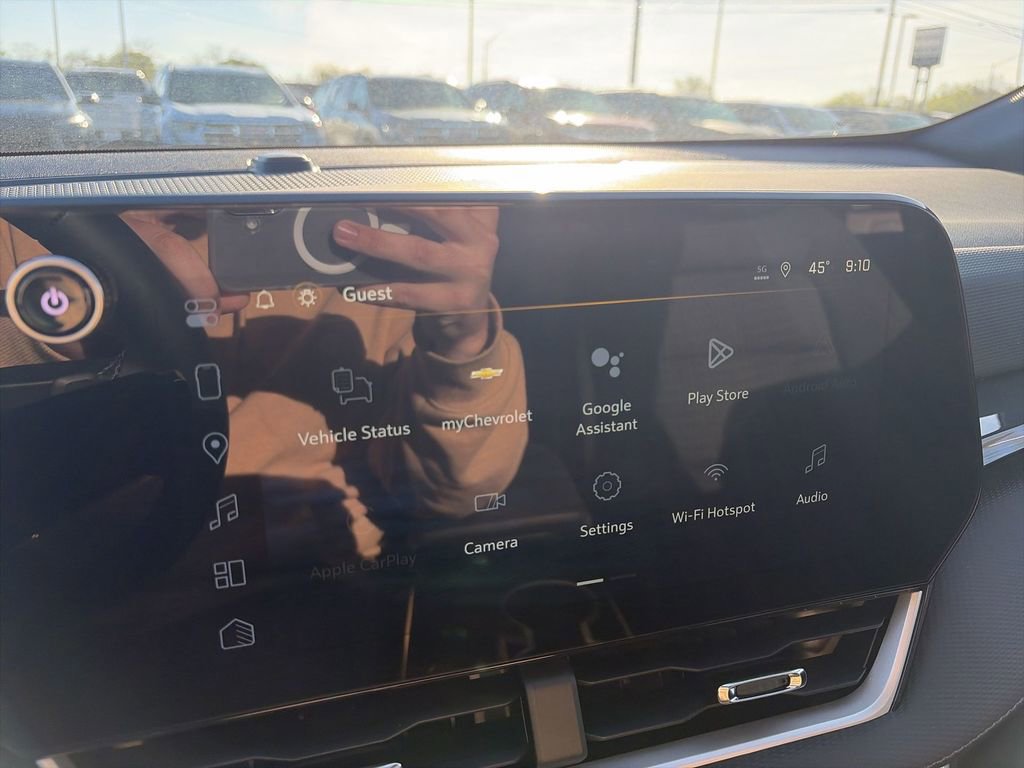 New 2026 Chevrolet Equinox LT w/ Midnight Edition image 22