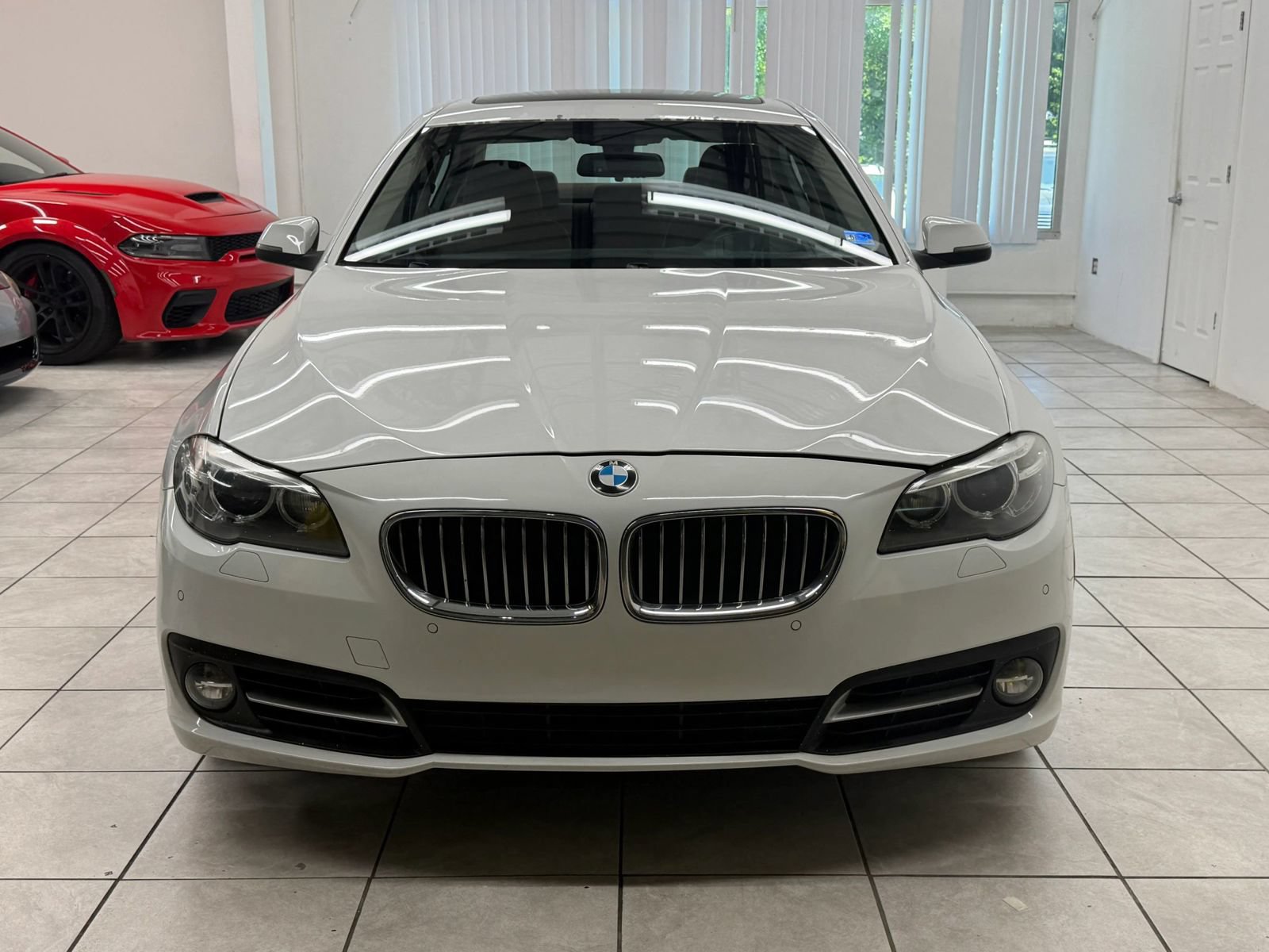 Used 2015 BMW 528i Sedan RWD image 2
