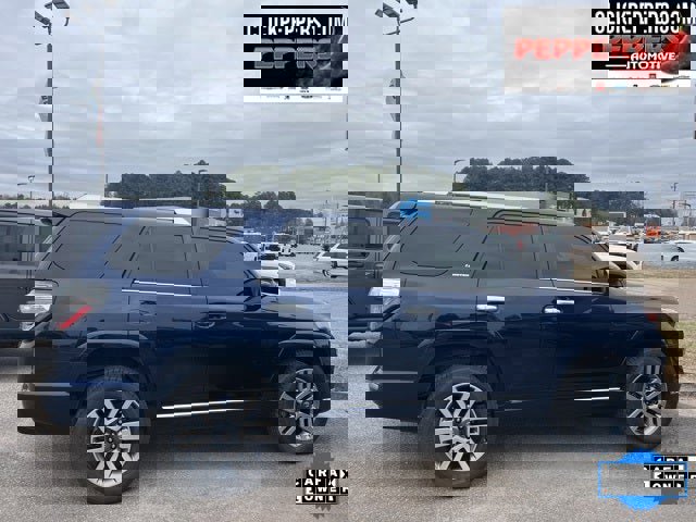 Used 2022 Toyota 4Runner Limited image 8