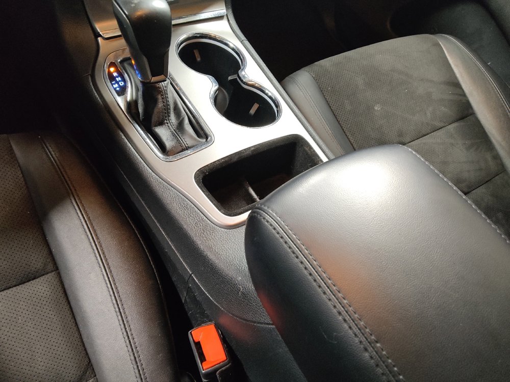 Used 2022 Jeep Grand Cherokee Laredo X image 26