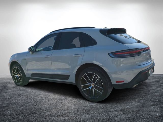 Used 2025 Porsche Macan image 5