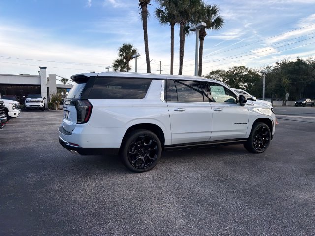 New 2026 Chevrolet Suburban High Country AWD/4WD image 11