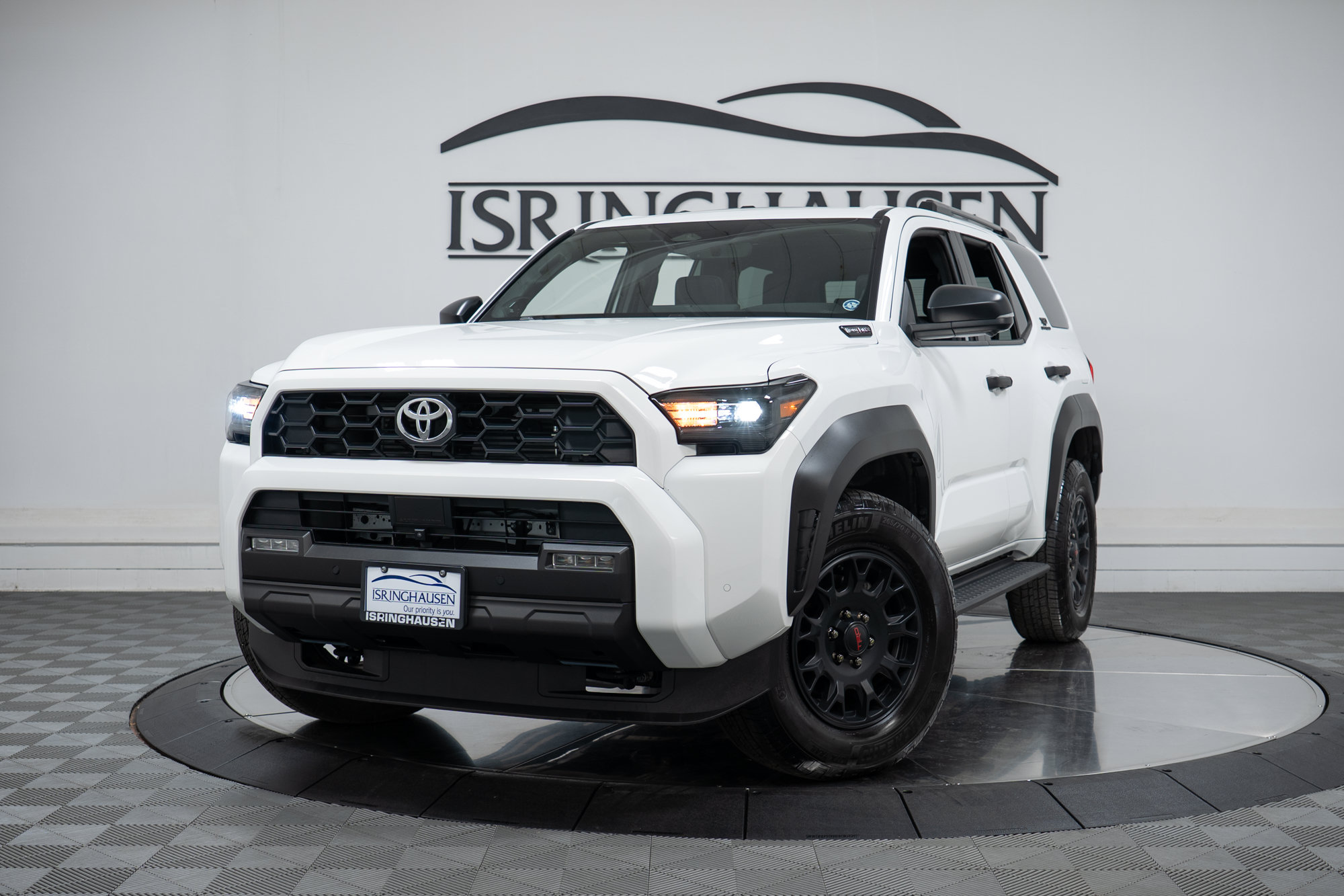 Used 2025 Toyota 4Runner TRD Off-Road Premium AWD/4WD image 30