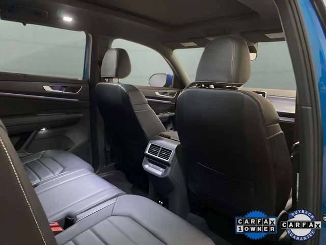 Used 2024 Volkswagen Atlas Cross Sport SEL image 21