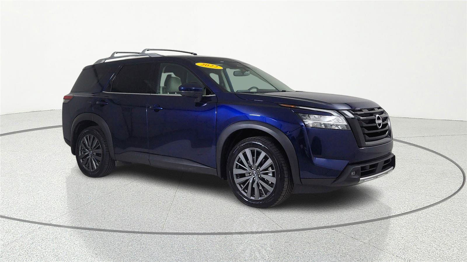 Used 2022 Nissan Pathfinder SL w/ SL Premium Package image 5