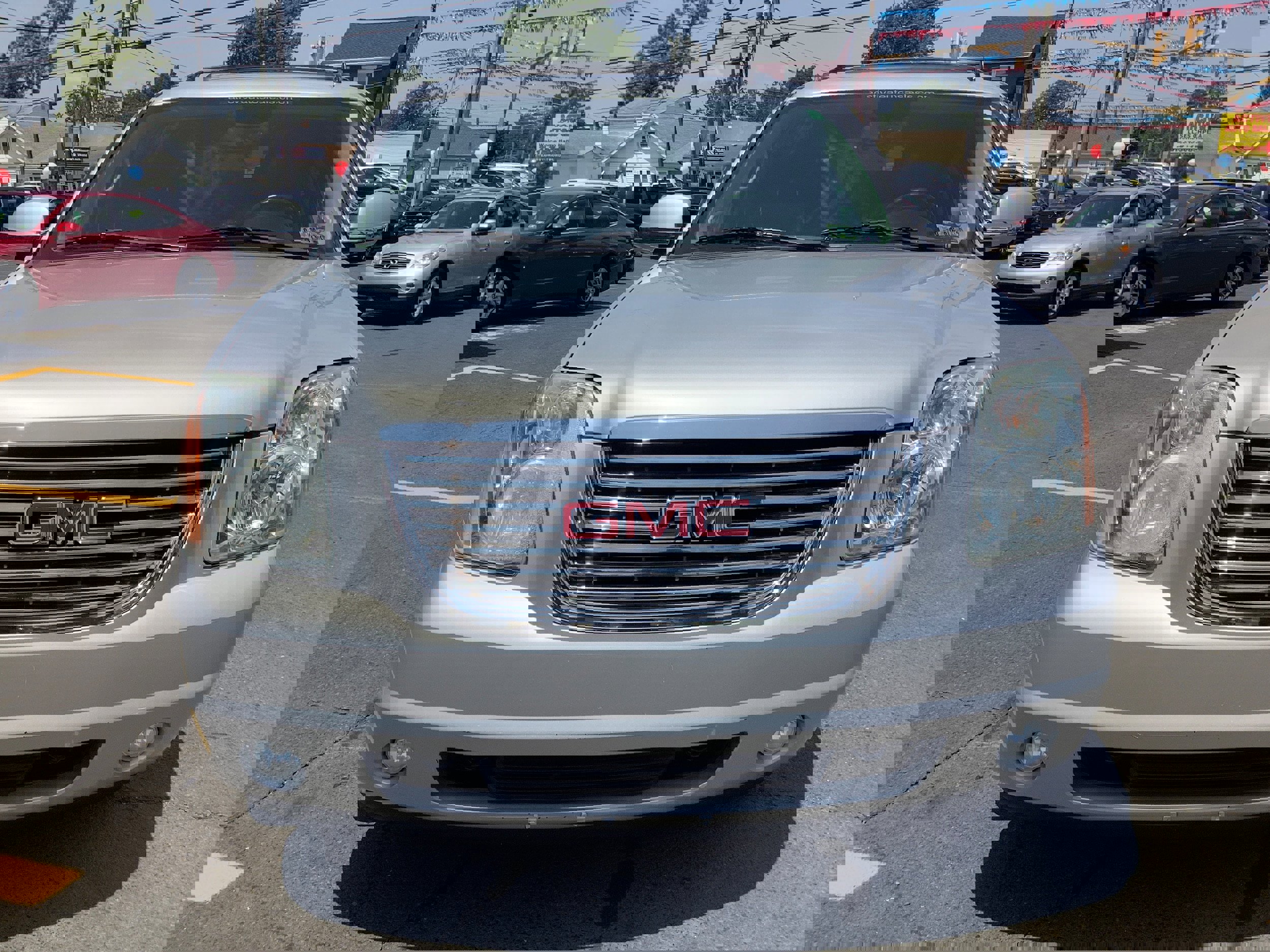 Used 2013 GMC Yukon SLT image 2