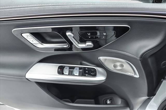 New 2027 Mercedes-Benz EQE 320 4MATIC SUV image 14