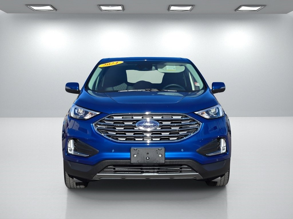 Used 2024 Ford Edge Titanium image 7