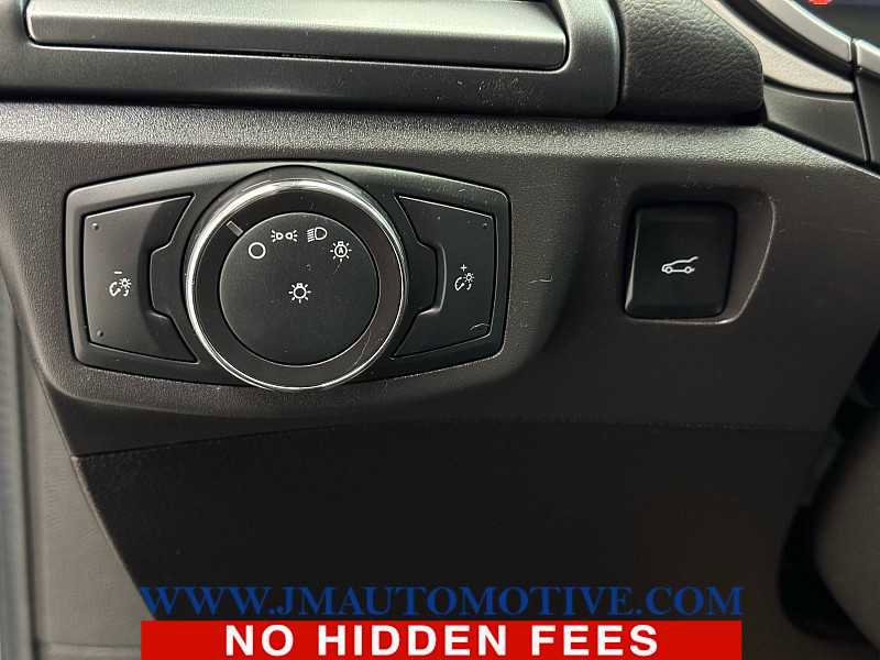 Used 2016 Ford Fusion SE image 31