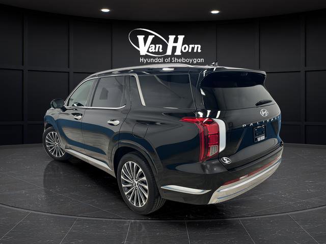 Used 2024 Hyundai Palisade Calligraphy image 5