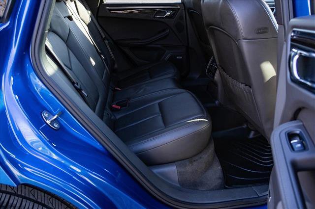 Used 2017 Porsche Macan S image 25