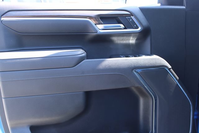 Used 2025 Chevrolet Silverado 1500 LT RWD image 18