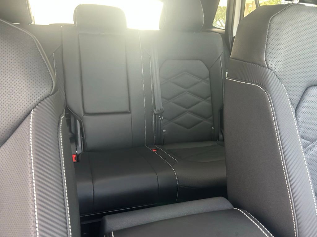 New 2026 Volkswagen Atlas Cross Sport SE image 38