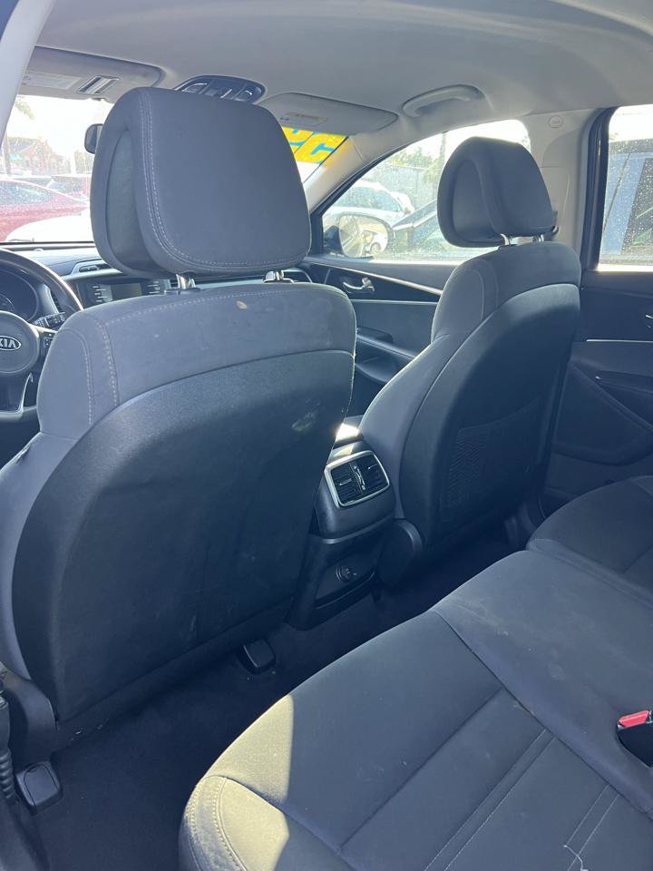 Used 2016 Kia Sorento L FWD image 5