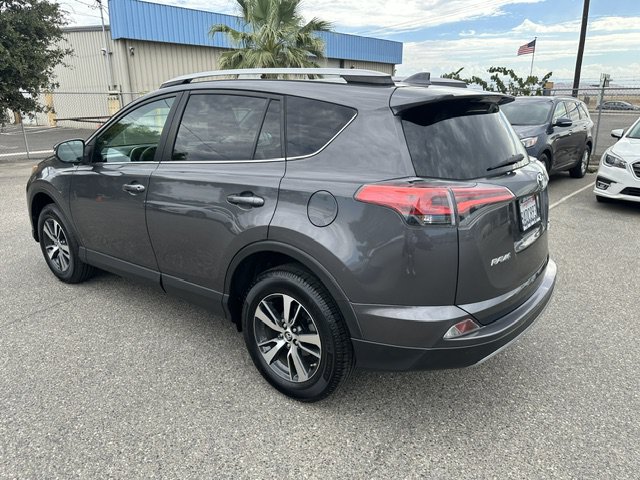 Used 2017 Toyota RAV4 XLE w/ Plus Extra Value Package AWD/4WD image 6