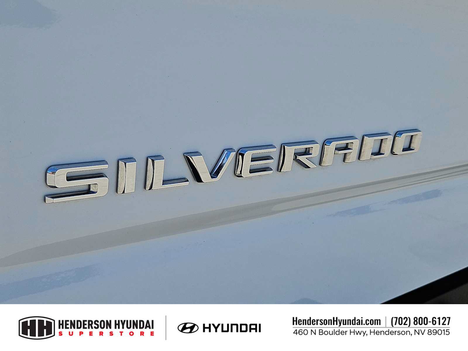 Used 2021 Chevrolet Silverado 1500 LTZ w/ LTZ Premium Package AWD/4WD image 11