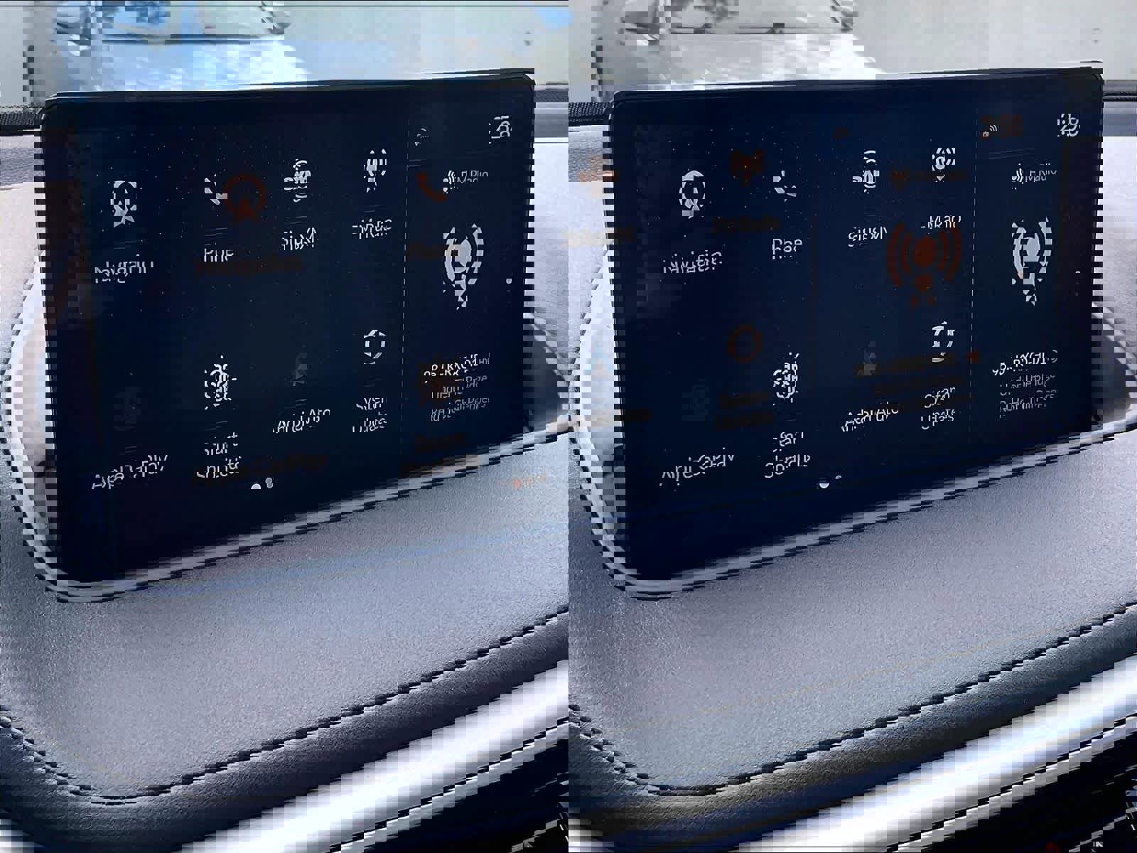 Used 2023 Acura MDX SH-AWD w/ Technology Package image 23