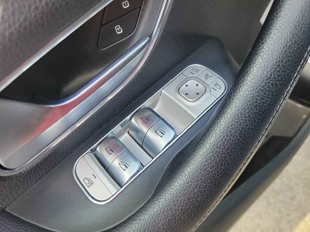 Used 2020 Mercedes-Benz GLE 350 4MATIC image 13