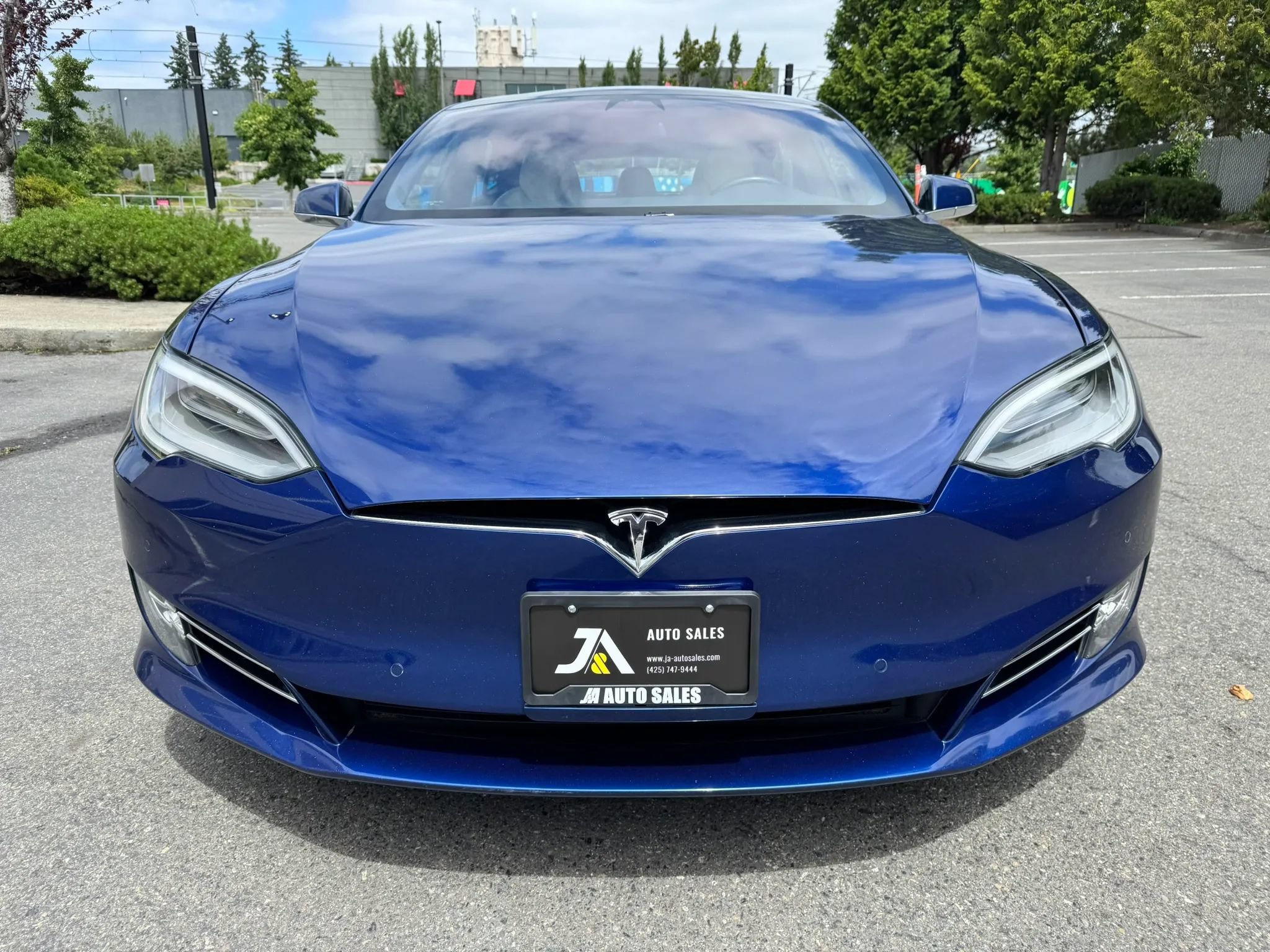 Used 2020 Tesla Model S Long Range Plus AWD/4WD image 3
