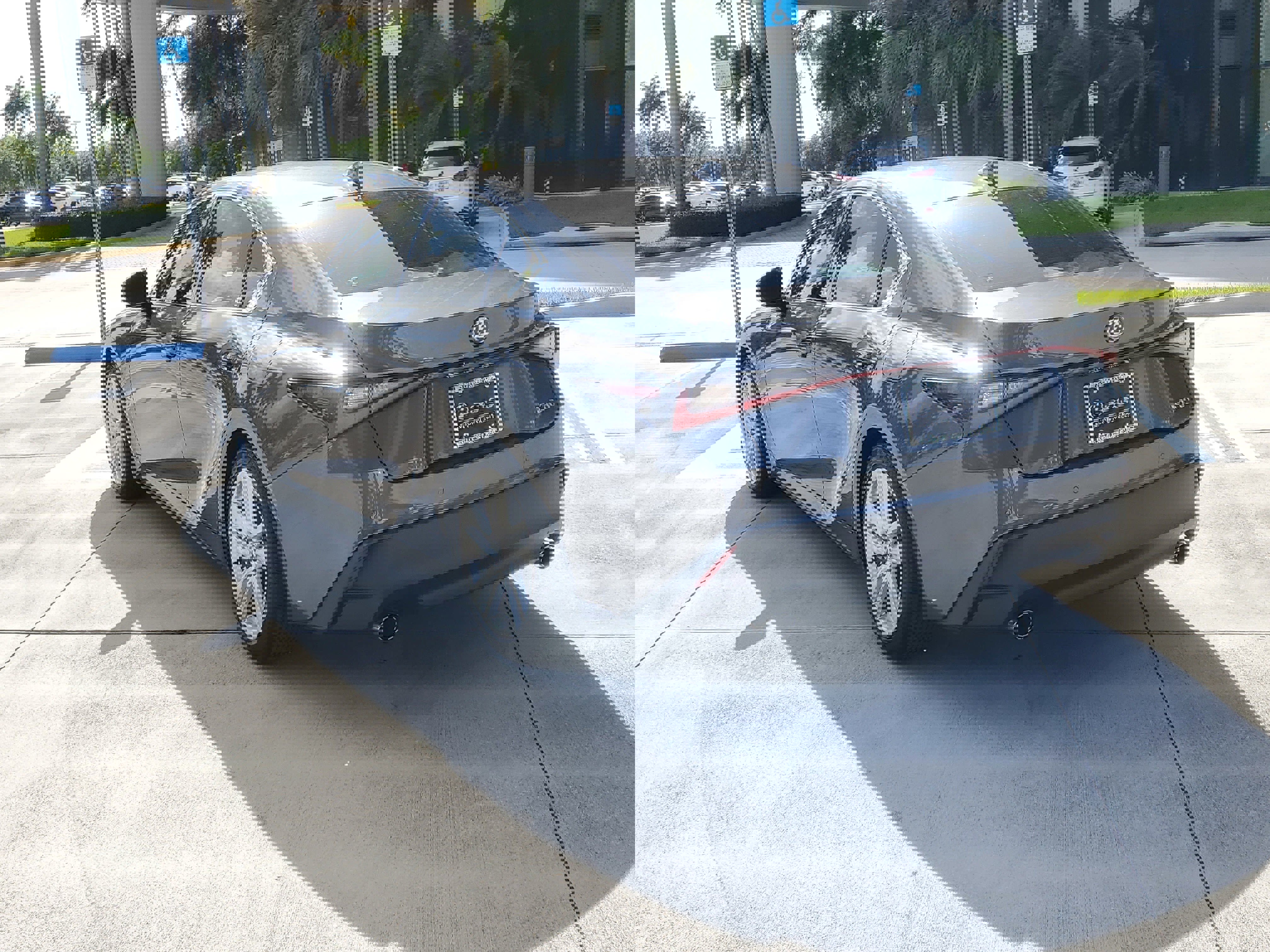 Used 2025 Lexus IS 300 w/ Comfort Package image 9