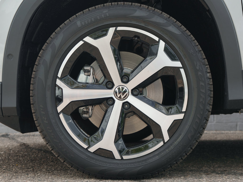 New 2026 Volkswagen Tiguan SE AWD/4WD image 7