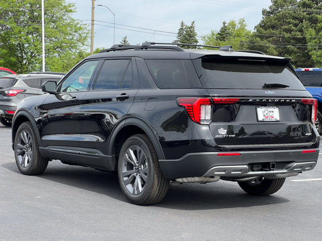 New 2026 Ford Explorer Active w/ Active Comfort Package AWD/4WD image 10
