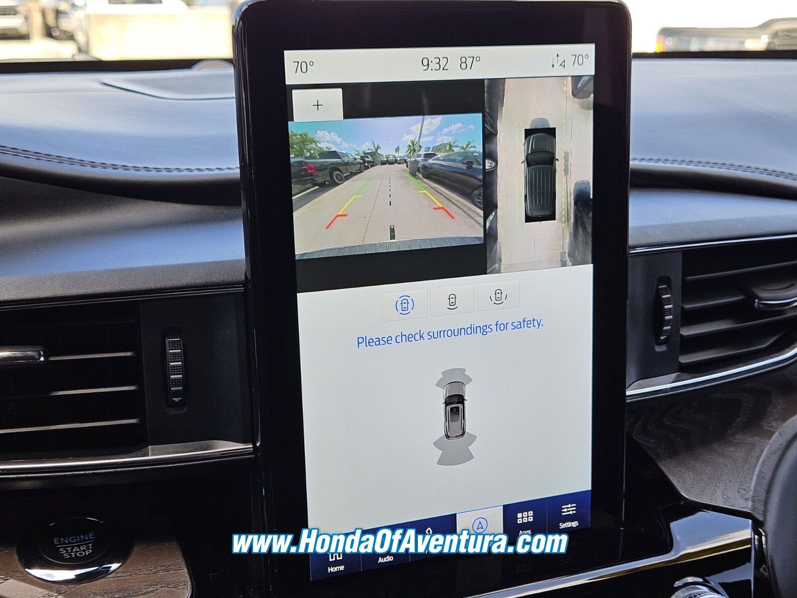 Used 2022 Ford Explorer Platinum w/ Technology Package image 20