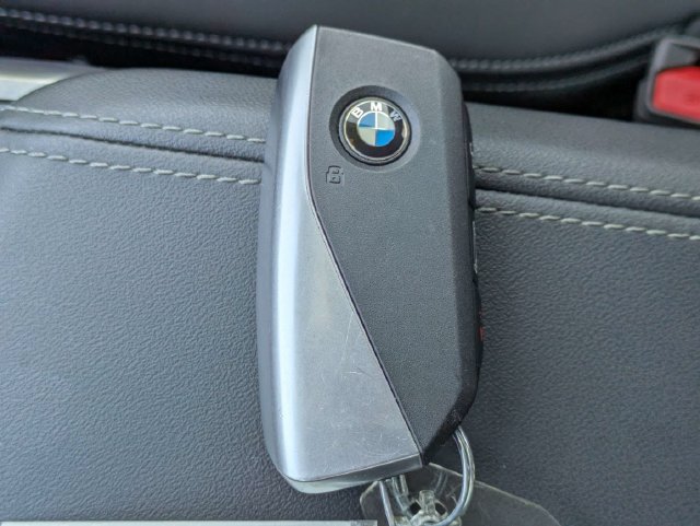 Used 2025 BMW X1 xDrive28i w/ Technology Package AWD/4WD image 30