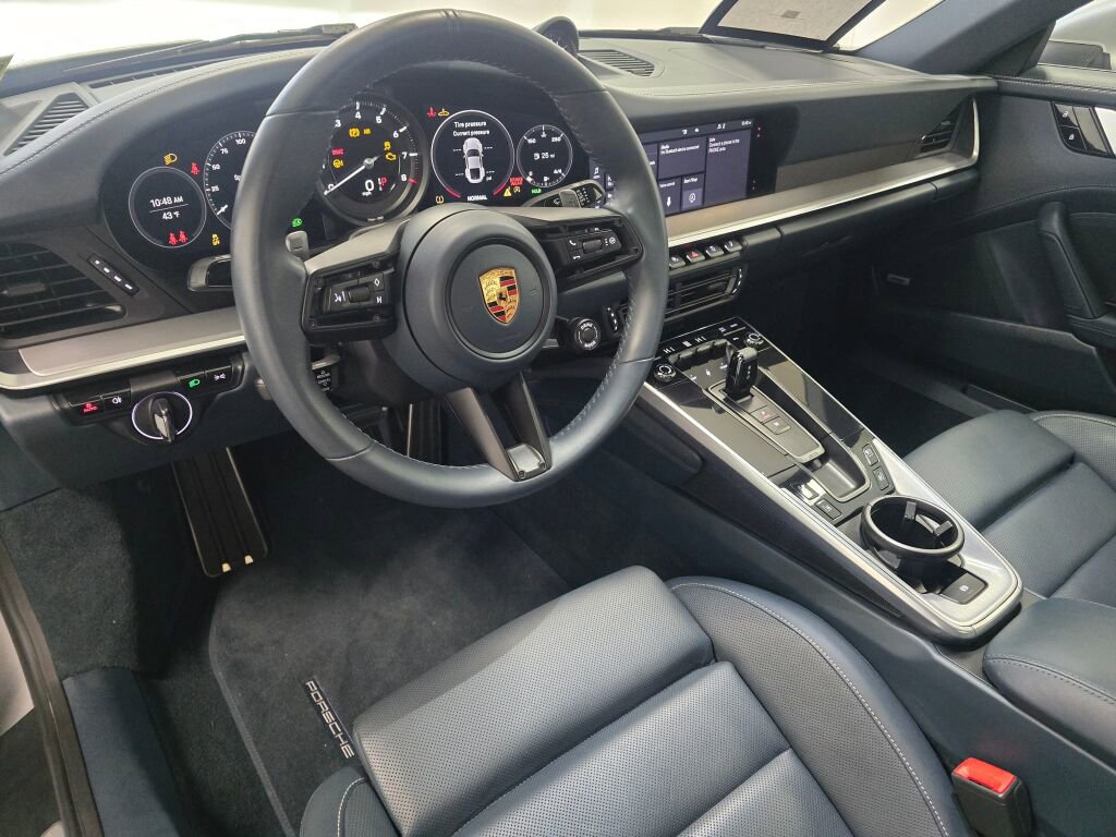 Certified 2020 Porsche 911 Carrera S image 4