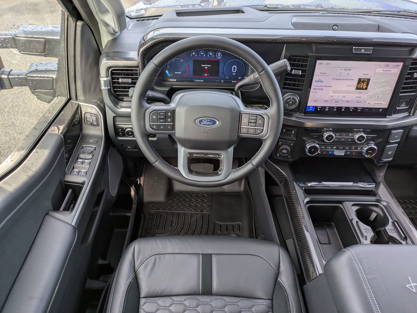 New 2026 Ford F250 Lariat w/ Black Appearance Package image 18