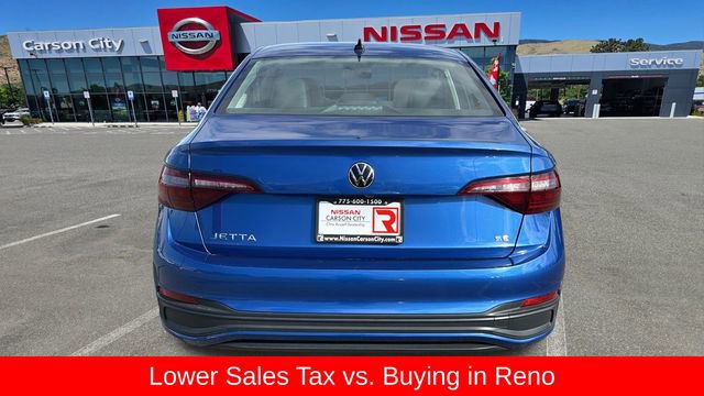 Used 2024 Volkswagen Jetta SE image 4