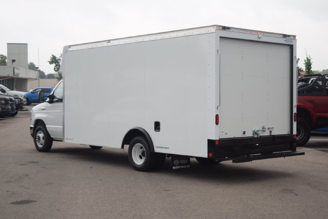 New 2027 Ford E-350 and Econoline 350 Super Duty w/ Power Equipment Group RWD image 18