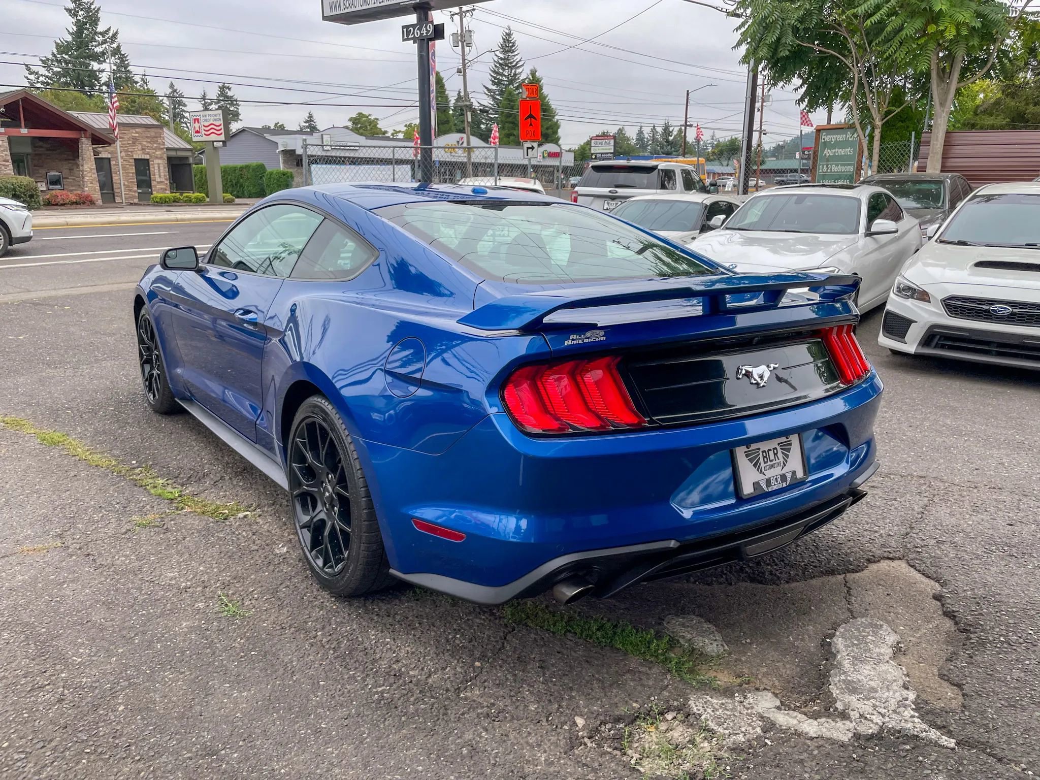 Used 2018 Ford Mustang Coupe w/ Ecoboost Performance Package image 5